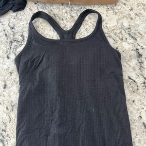 lulu black athletic tank top